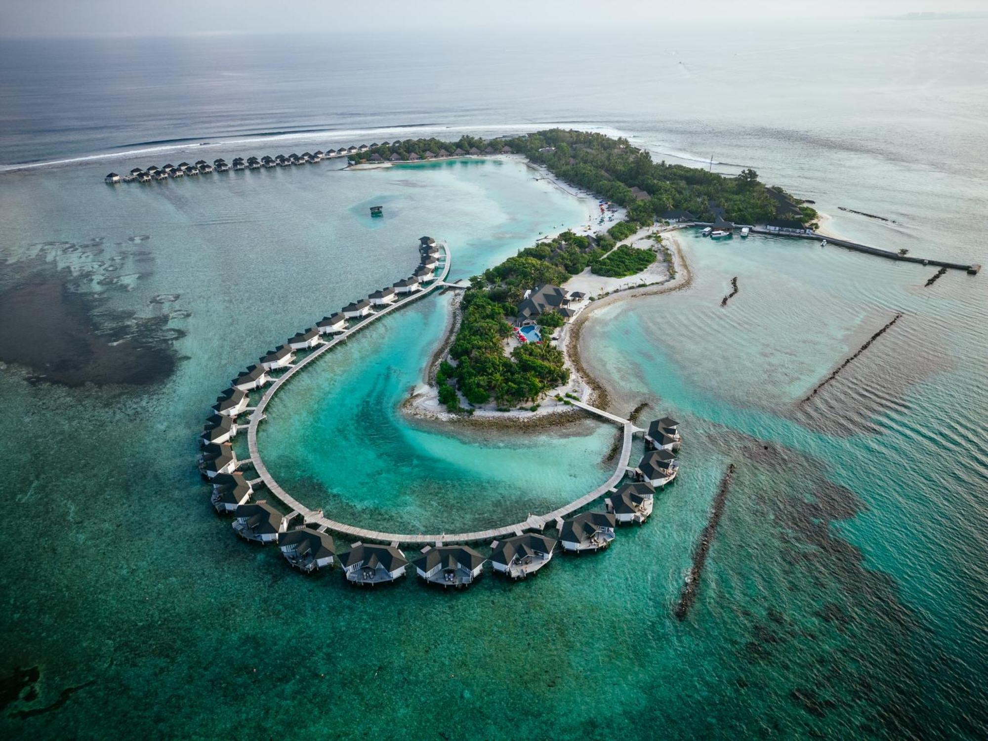 Курортный комплекс Cinnamon Dhonveli Maldives 4*