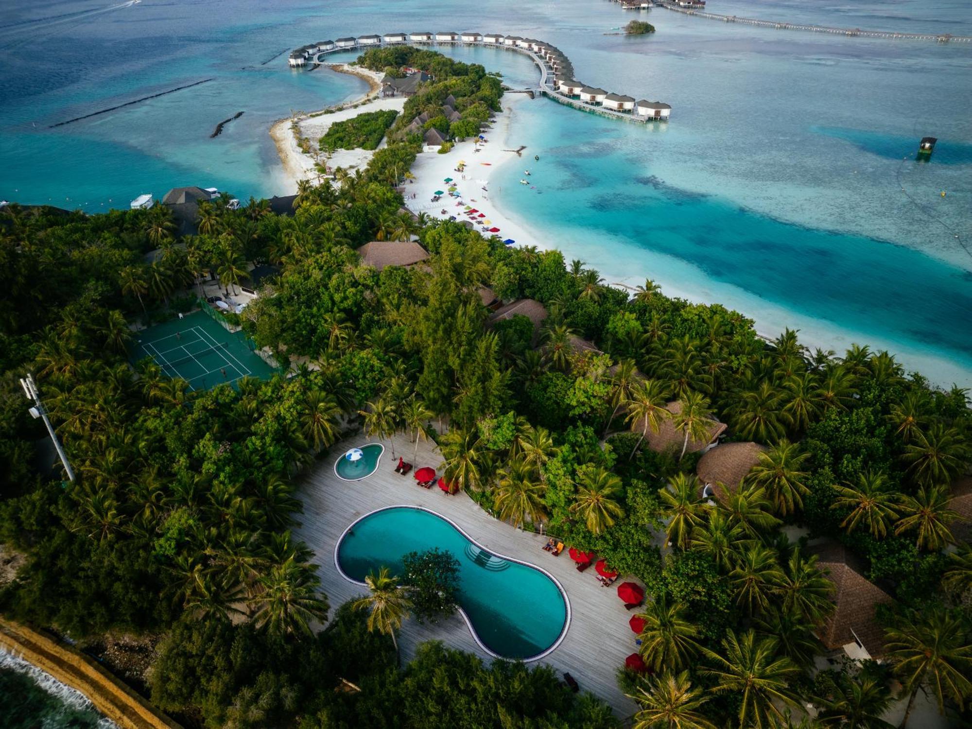 Cinnamon Dhonveli Maldives 4*
