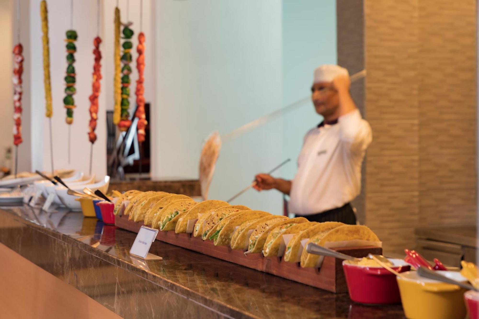 Üdülőközpont Cinnamon Dhonveli Maldives Malé